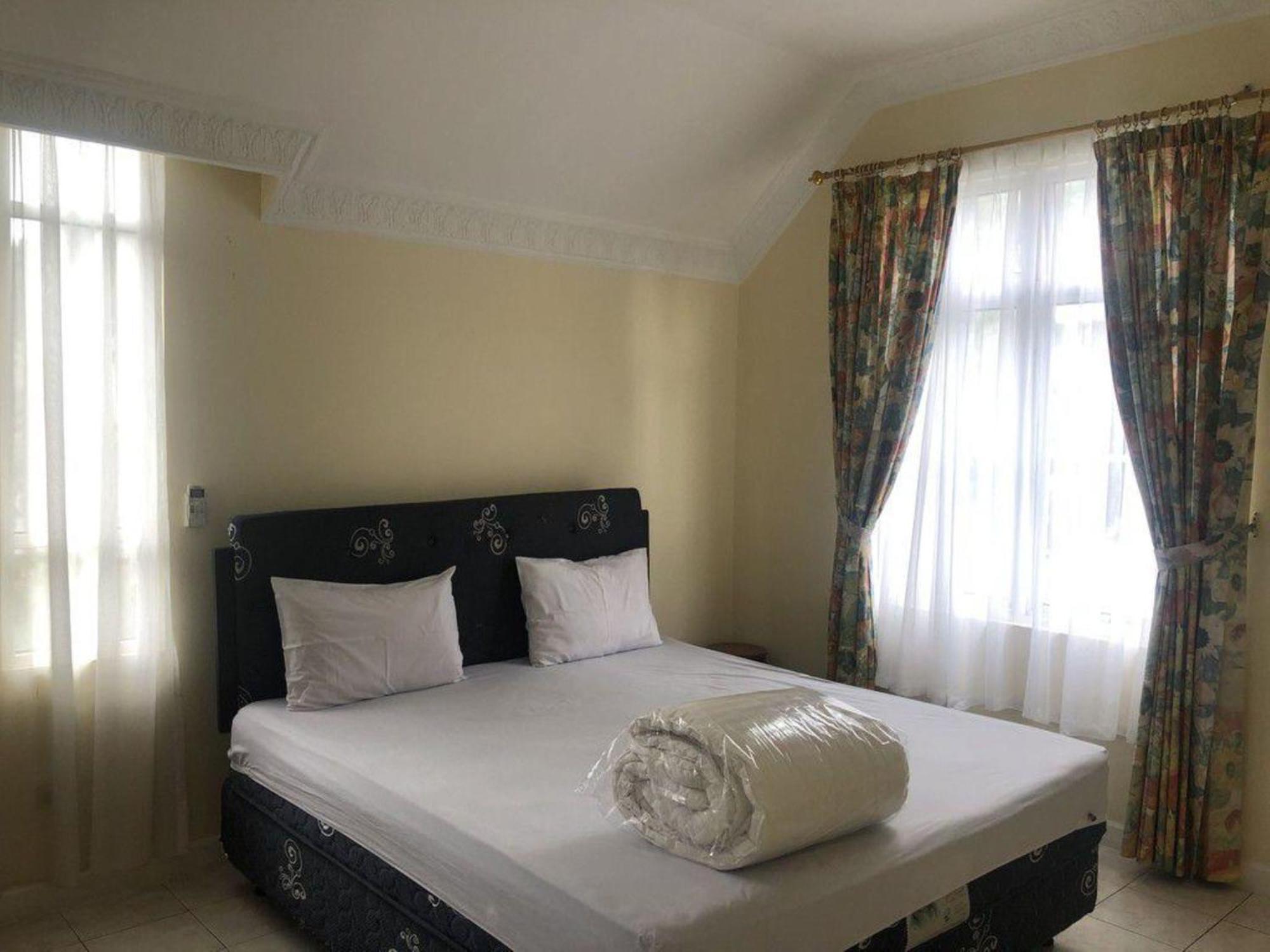 Eton Asia Villas-Kota Bunga Пунсак Екстериор снимка