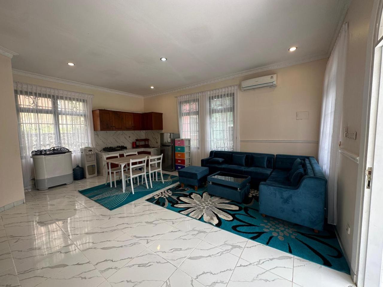 Eton Asia Villas-Kota Bunga Пунсак Екстериор снимка