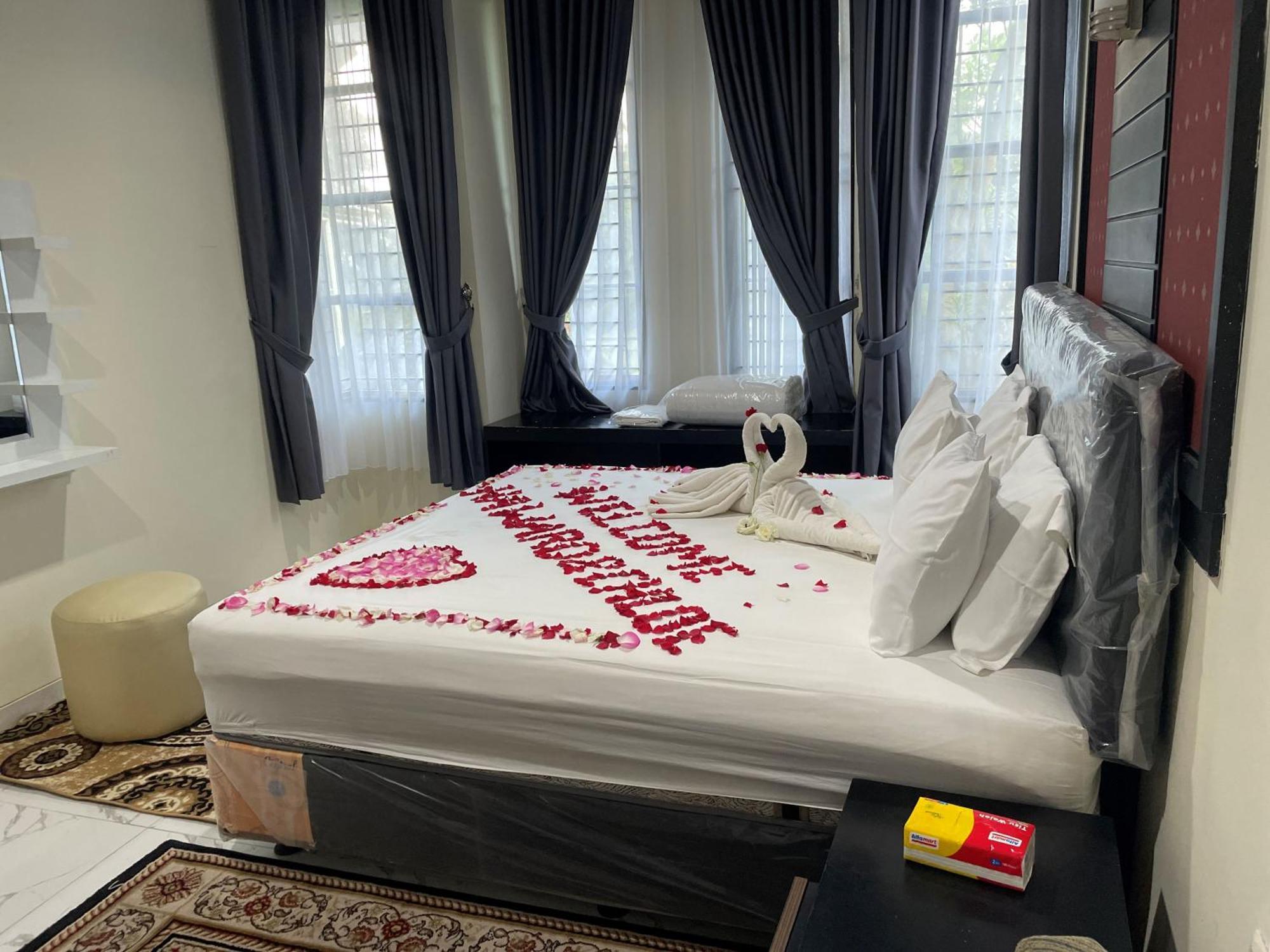 Eton Asia Villas-Kota Bunga Пунсак Екстериор снимка