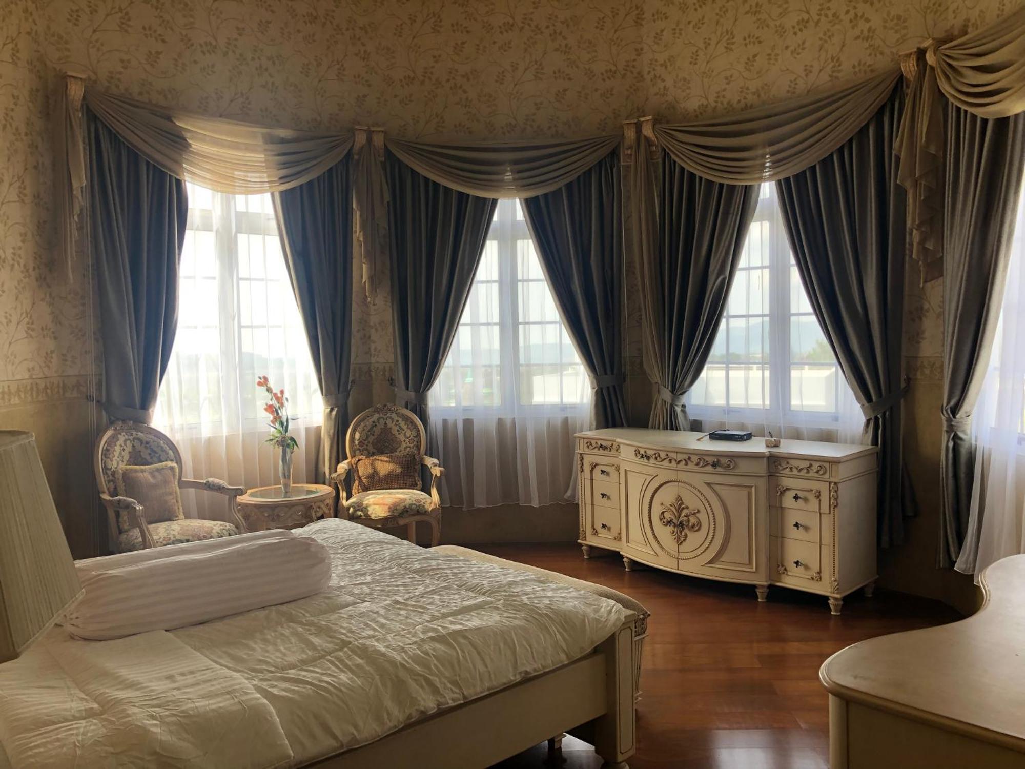 Eton Asia Villas-Kota Bunga Пунсак Стая снимка
