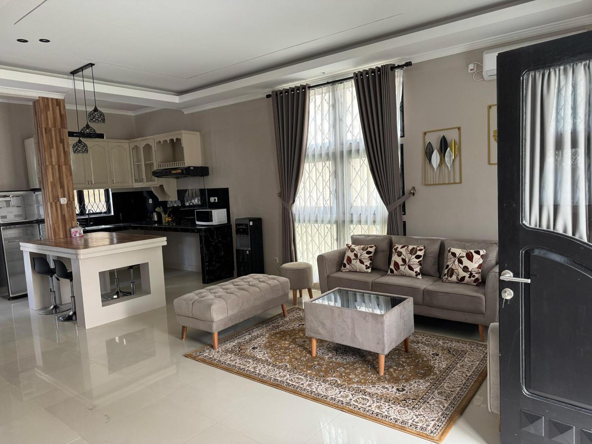 Eton Asia Villas-Kota Bunga Пунсак Екстериор снимка
